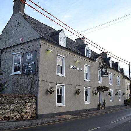 The Kings Arms Hotel Didmarton Exterior foto